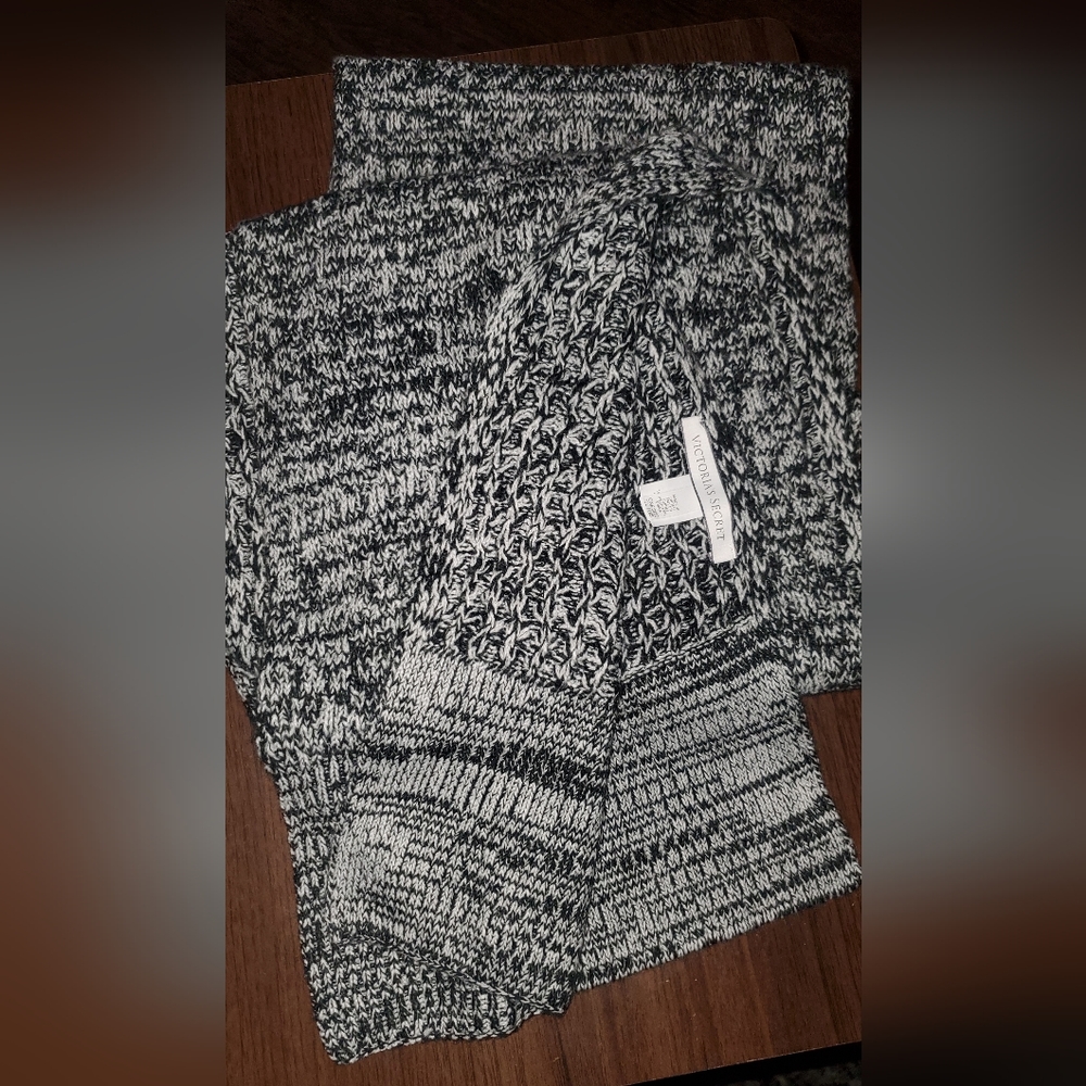 Victoria's Secret Scarf